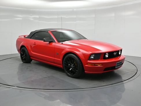 Used 2006 Ford Mustang GT Premium RWD image 46