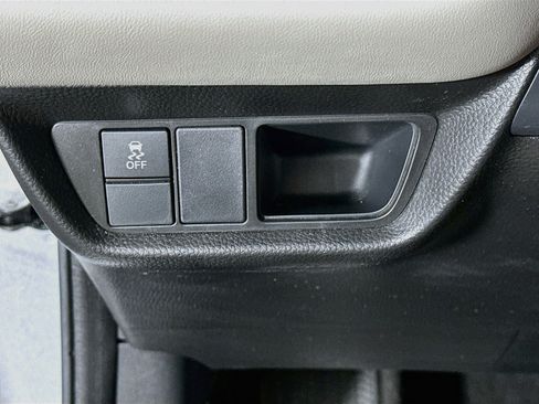 Used 2025 Honda HR-V EX-L image 17
