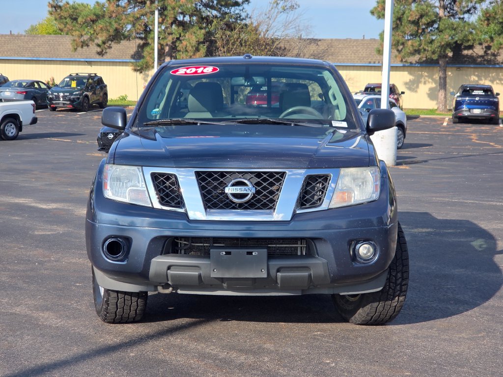 Used 2016 Nissan Frontier SV w/ SV Value Truck Package AWD/4WD image 16