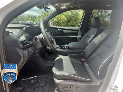 New 2026 Buick Enclave Preferred w/ Power Package AWD/4WD image 18