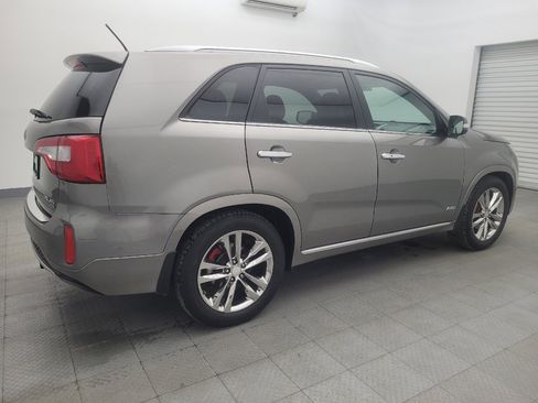 Used 2014 Kia Sorento SX image 10