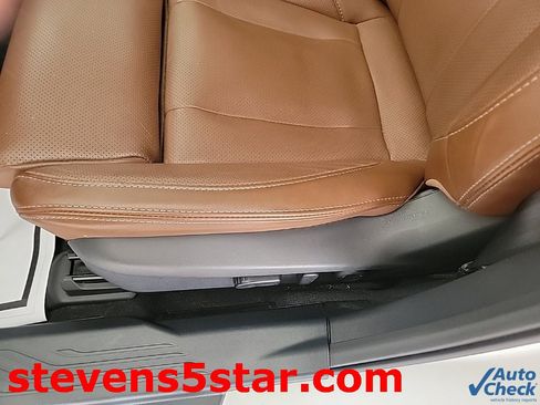 Used 2022 Subaru Outback Touring w/ Tech Package 2 image 13