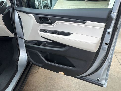 New 2026 Honda Odyssey EX-L image 15