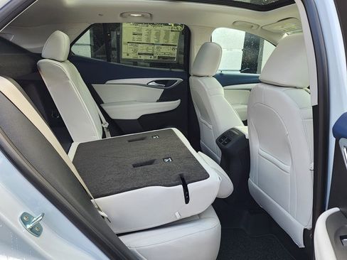 New 2026 Buick Envision Avenir image 47