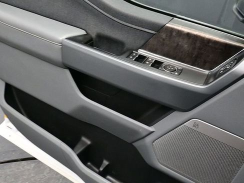 Used 2021 Ford F150 Lariat w/ Equipment Group 501A Mid image 22