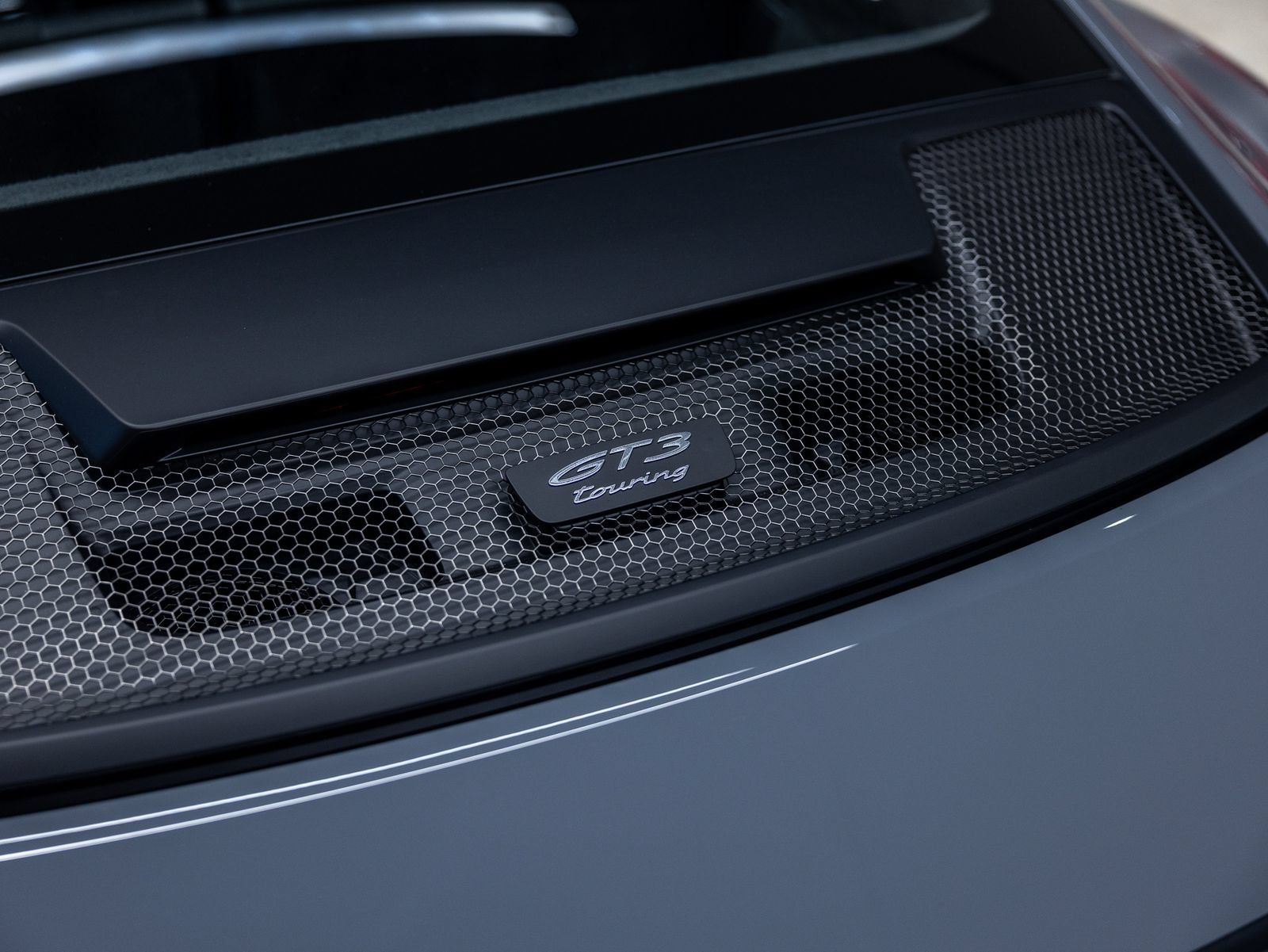 Certified 2025 Porsche 911 GT3 RWD image 24