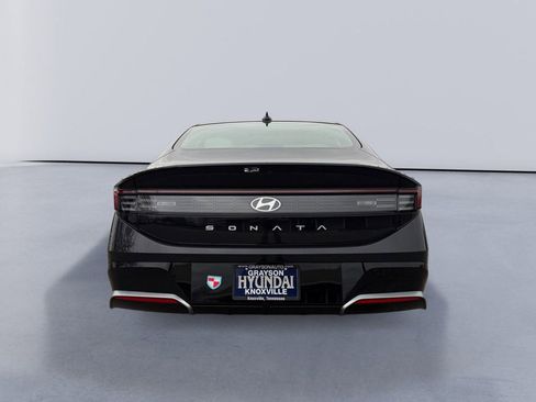 New 2026 Hyundai Sonata SEL FWD image 4