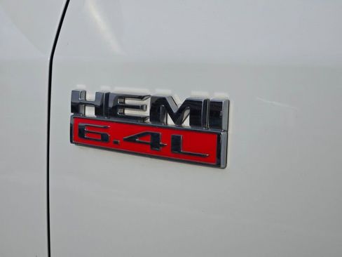 Used 2019 RAM 3500 Tradesman image 5