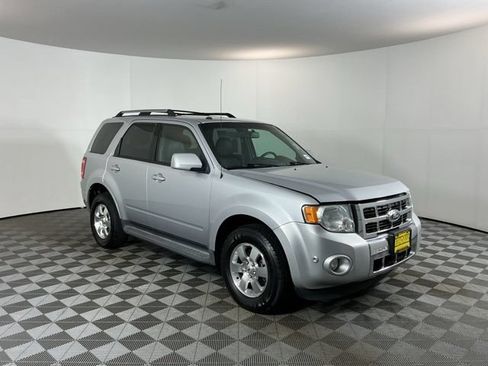 Used 2012 Ford Escape Limited AWD/4WD image 3
