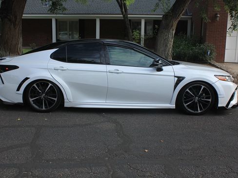 Used 2019 Toyota Camry XSE w/ Protection Package (Q2) FWD image 3