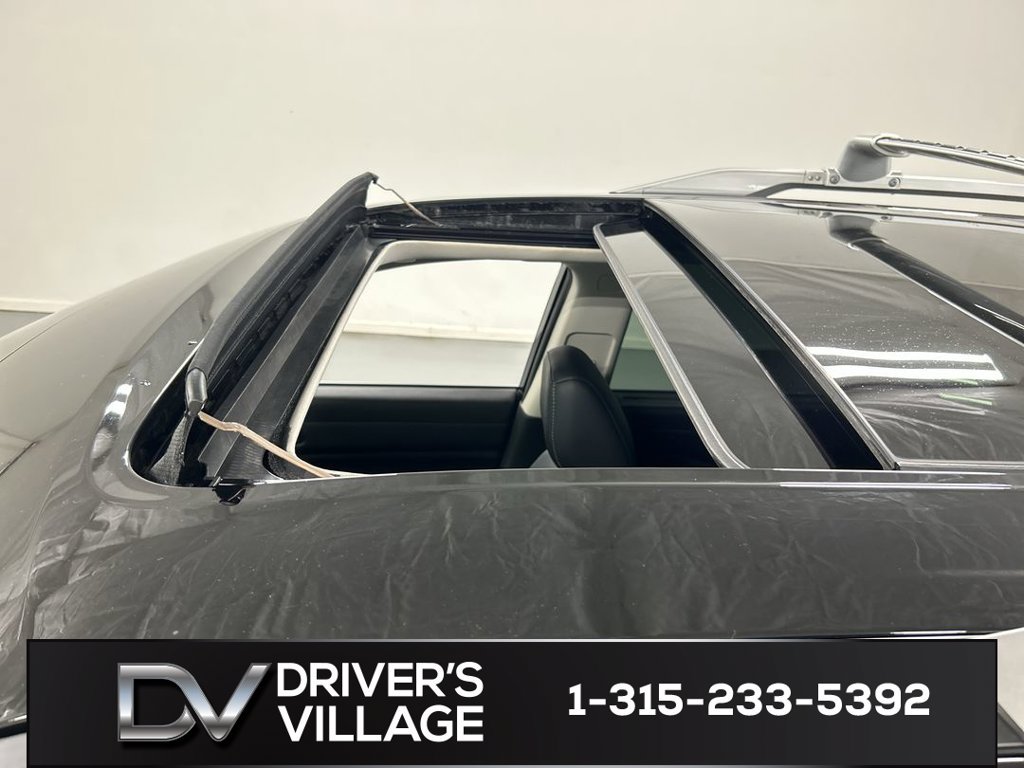 Used 2024 Nissan Pathfinder SL w/ SL Premium Package AWD/4WD image 20