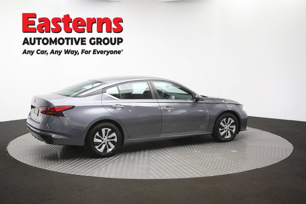 Used 2023 Nissan Altima 2.5 S FWD image 41