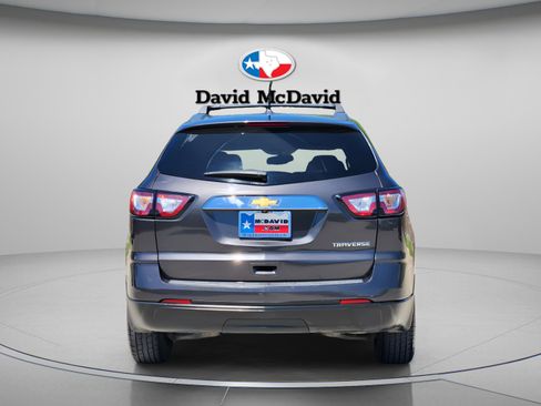 Used 2015 Chevrolet Traverse LS FWD image 5