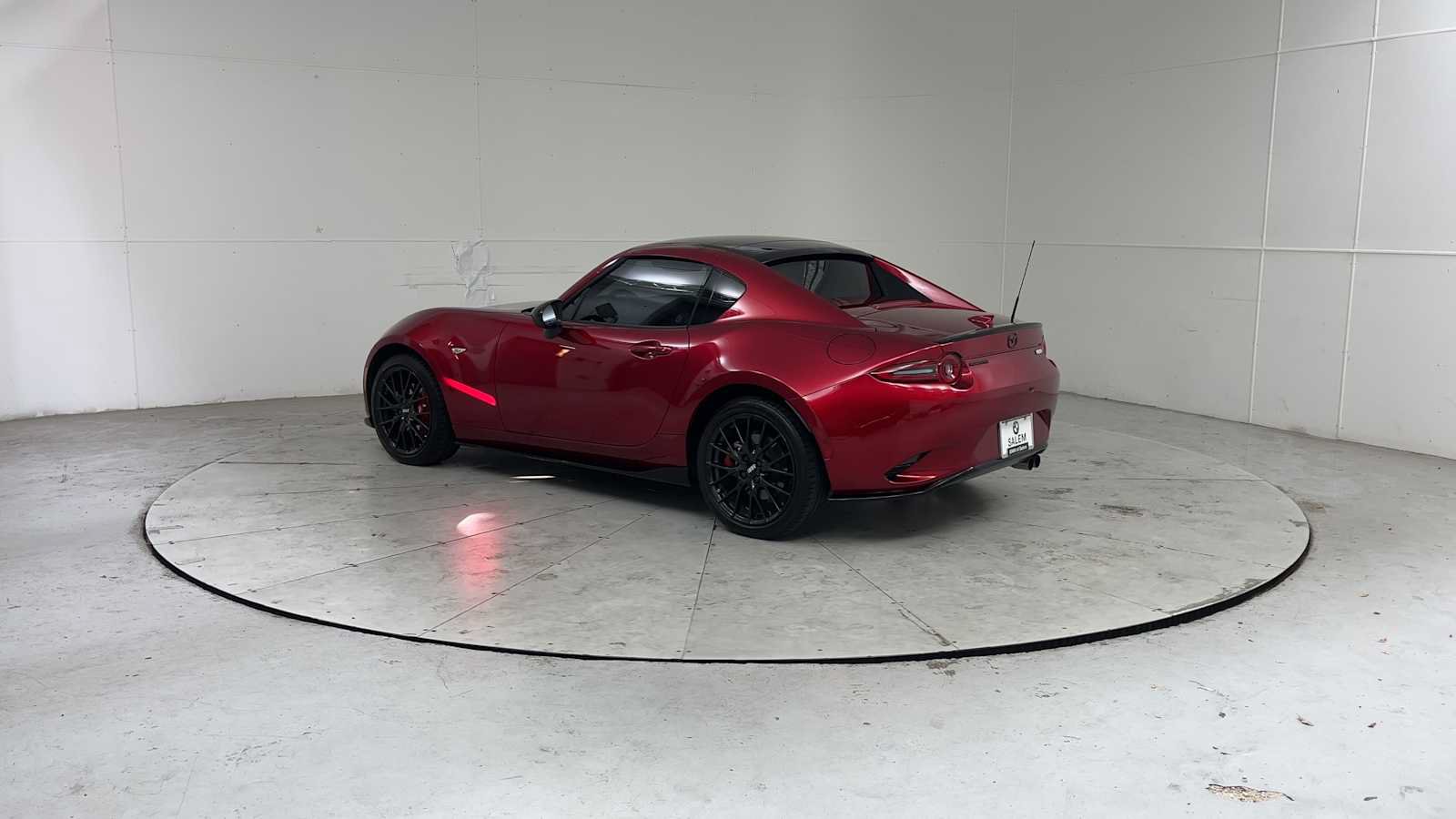 Used 2024 MAZDA MX-5 Miata RF Club w/ Interior Package RWD image 3