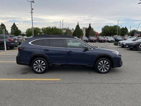 Used 2023 Subaru Outback Limited XT AWD/4WD image 11