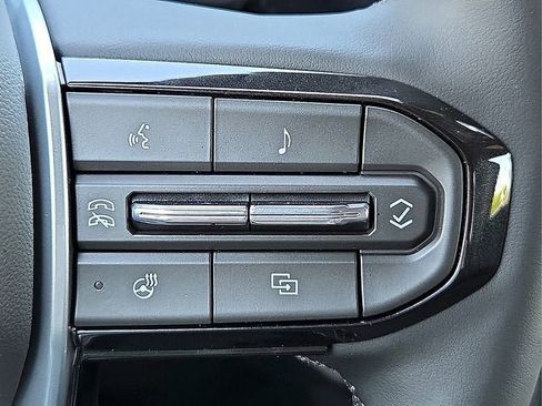 New 2026 Chevrolet Colorado Trail Boss AWD/4WD image 21