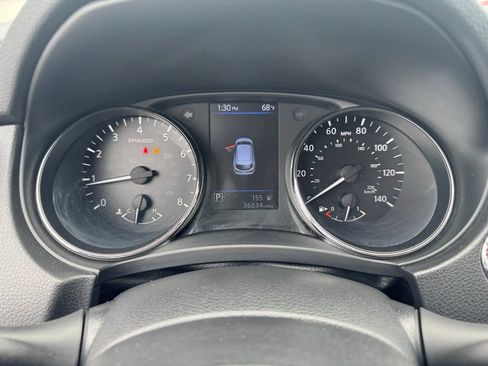 Used 2022 Nissan Rogue Sport SV AWD/4WD image 26