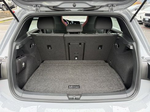 Used 2022 Volkswagen GTI SE image 10