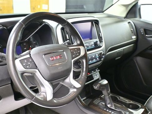 Certified 2018 GMC Canyon SLT w/ Driver Alert Package image 16