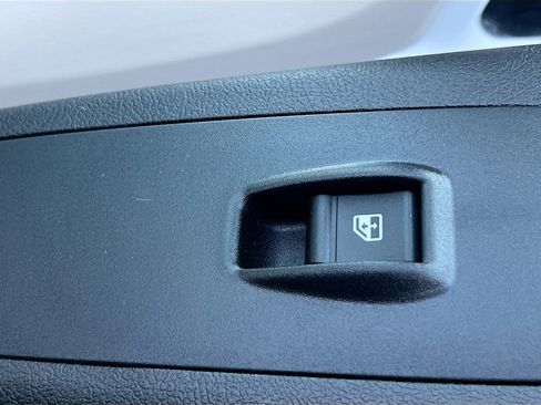 Used 2022 RAM ProMaster 2500 w/ Convenience Group image 31