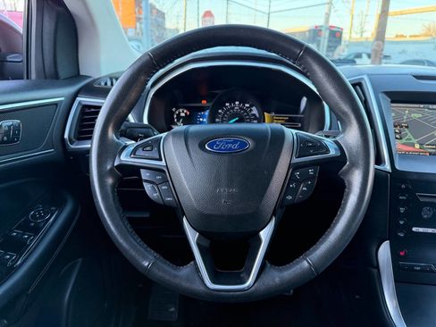 Used 2015 Ford Edge Sport image 16