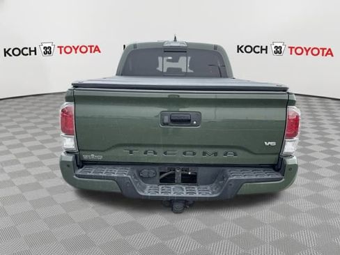 Used 2021 Toyota Tacoma TRD Off-Road image 7