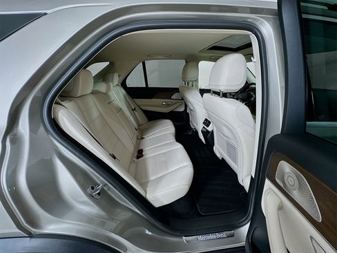 Used 2023 Mercedes-Benz GLE 450 4MATIC image 31