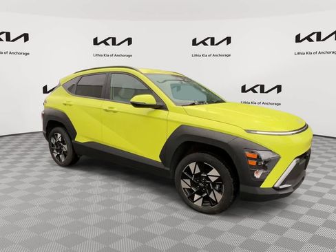 Used 2024 Hyundai Kona SEL AWD/4WD image 2
