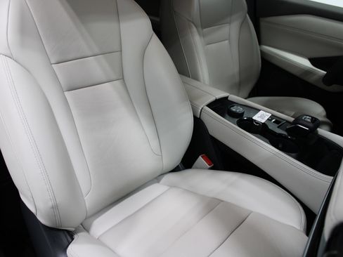 Used 2023 Nissan Rogue SL AWD/4WD image 29