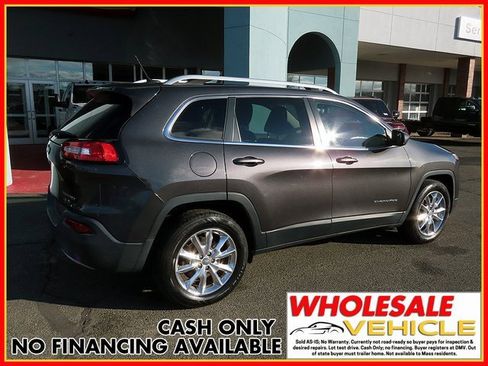 Used 2015 Jeep Cherokee Limited image 7