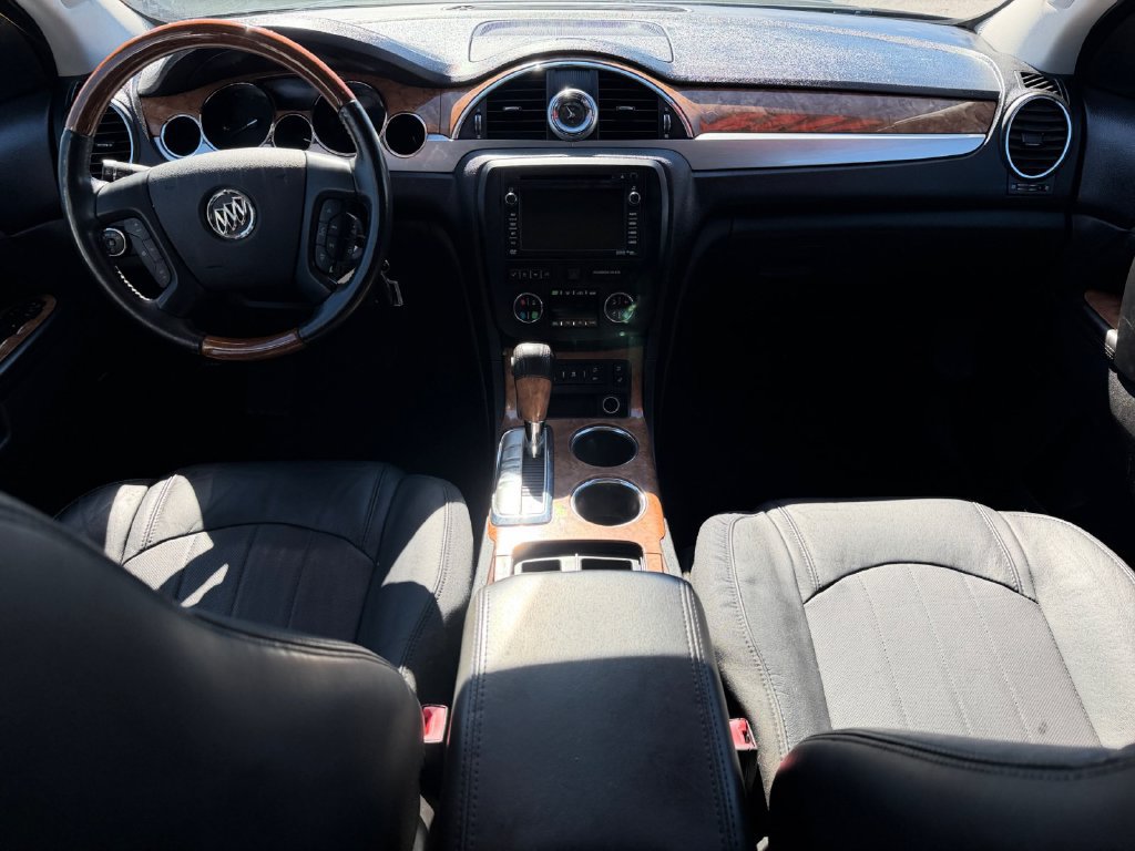 Used 2011 Buick Enclave CXL FWD image 21