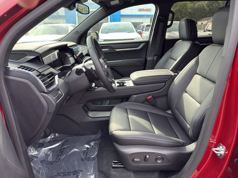 New 2025 GMC Acadia Elevation w/ Elevation Premium Package image 10