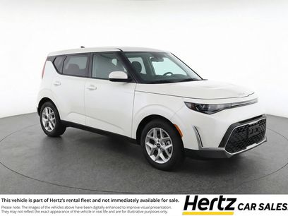 Used 2025 Kia Soul LX w/ LX Technology Package