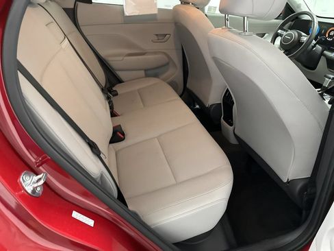 Used 2024 Hyundai Kona SEL FWD image 21