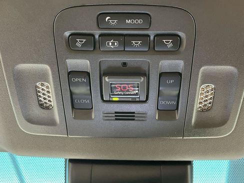 Used 2020 Toyota Avalon Limited w/ Advanced Safety Package FWD image 27