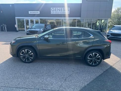 Used 2021 Lexus UX 250h AWD/4WD image 4