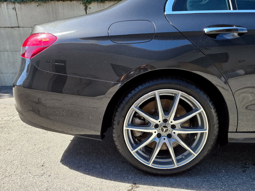 Used 2023 Mercedes-Benz E 450 4MATIC Sedan image 26
