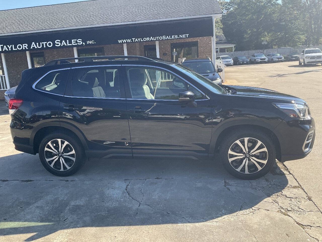 Used 2019 Subaru Forester Limited w/ Popular Package #3 AWD/4WD image 2