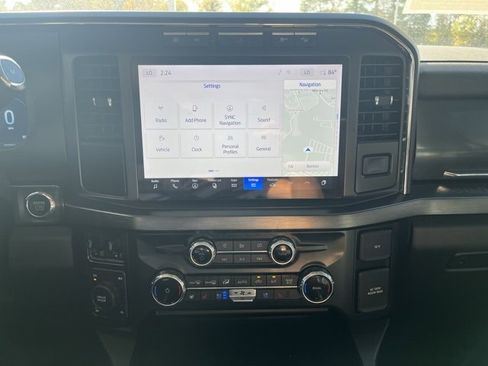 Used 2024 Ford F250 Lariat w/ Chrome Package image 12