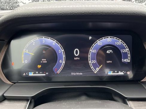 New 2025 Jeep Grand Cherokee Limited w/ Black Appearance Package image 31