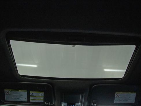 Used 2016 Ford F250 Platinum w/ FX4 Off-Road Package image 56