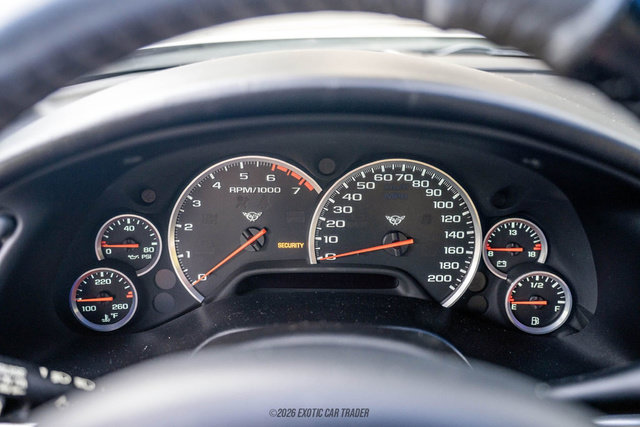Used 2000 Chevrolet Corvette Coupe RWD image 26