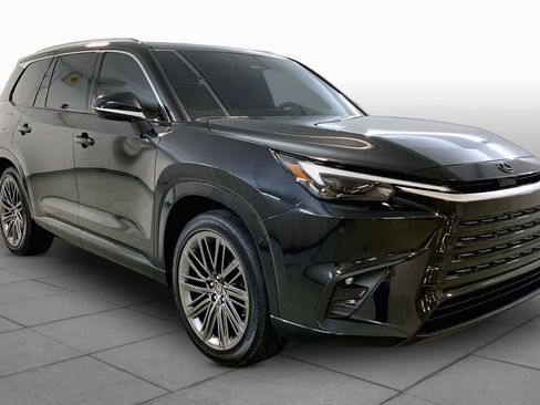 Used 2025 Lexus TX 550h AWD Plug-In Hybrid image 2
