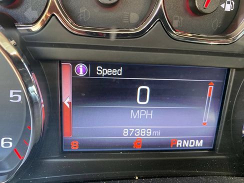 Used 2015 GMC Sierra 1500 SLT w/ SLT Crew Cab Value Package AWD/4WD image 11