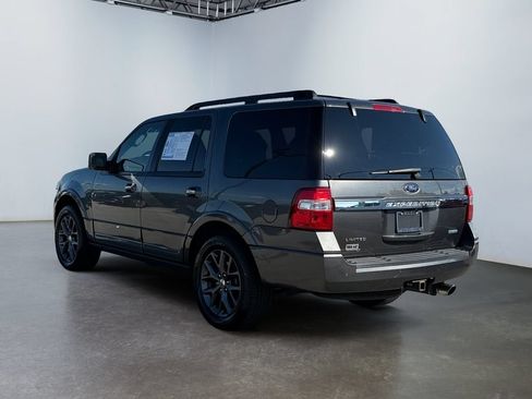 Used 2017 Ford Expedition Limited w/ Equipment Group 301A RWD image 5