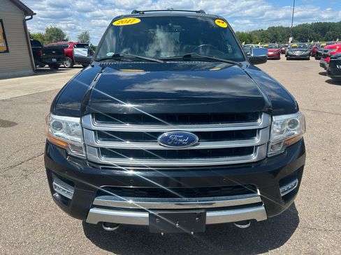 Used 2017 Ford Expedition Platinum AWD/4WD image 2