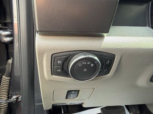 Used 2019 Ford F250 XLT w/ XLT Value Package AWD/4WD image 23