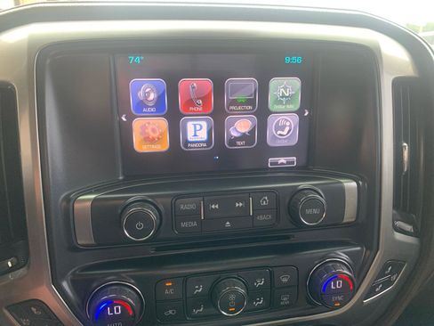 Used 2015 Chevrolet Silverado 1500 LTZ Z71 w/ LTZ Plus Package AWD/4WD image 33