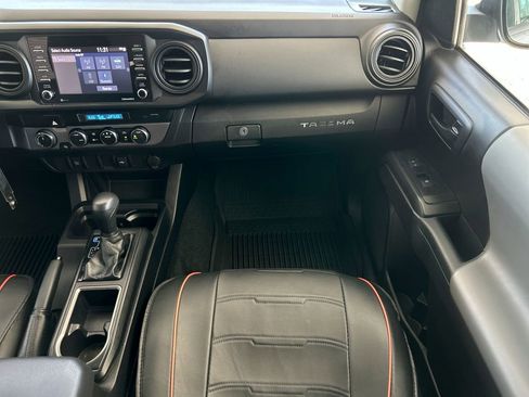 Used 2021 Toyota Tacoma SR AWD/4WD image 35