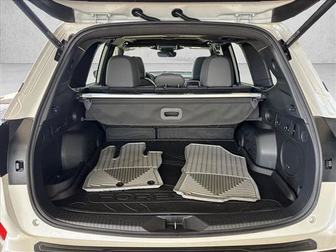 Used 2025 Subaru Forester Limited w/ Popular Package AWD/4WD image 22